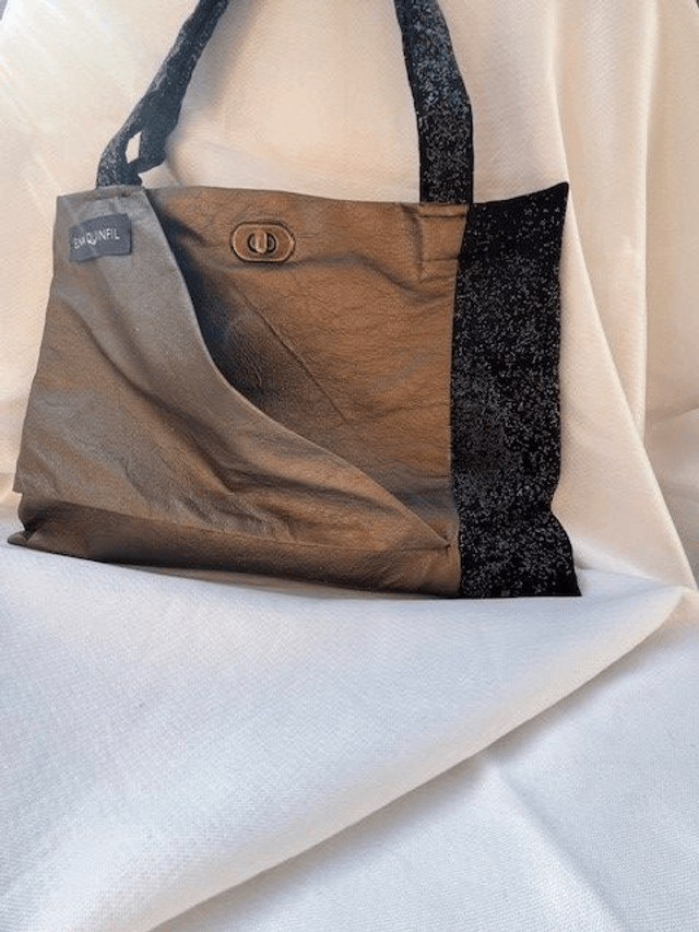 Sac à main "Elna QUINFIL" doré plat souple similicuir